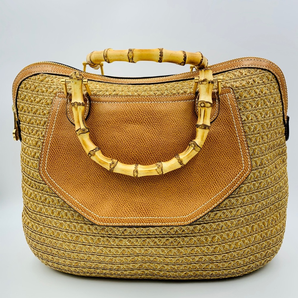 Like new Eric Javitz Squishee bag w/bamboo handles